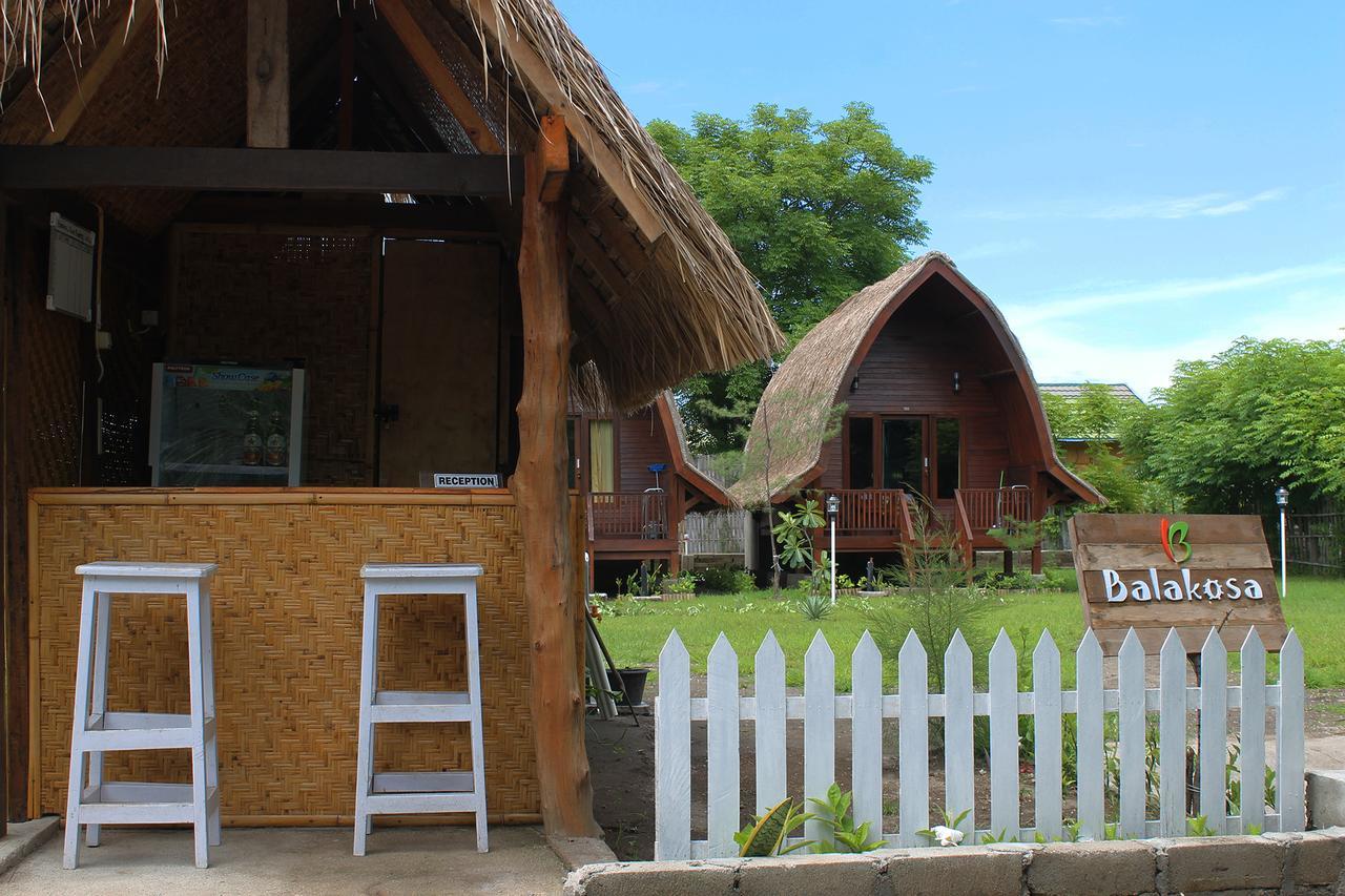 Balakosa Gili Meno Bungalow Esterno foto