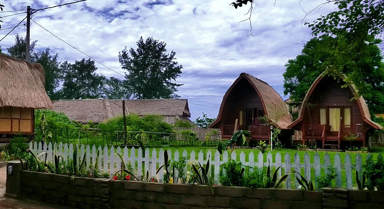 Balakosa Gili Meno Bungalow Esterno foto